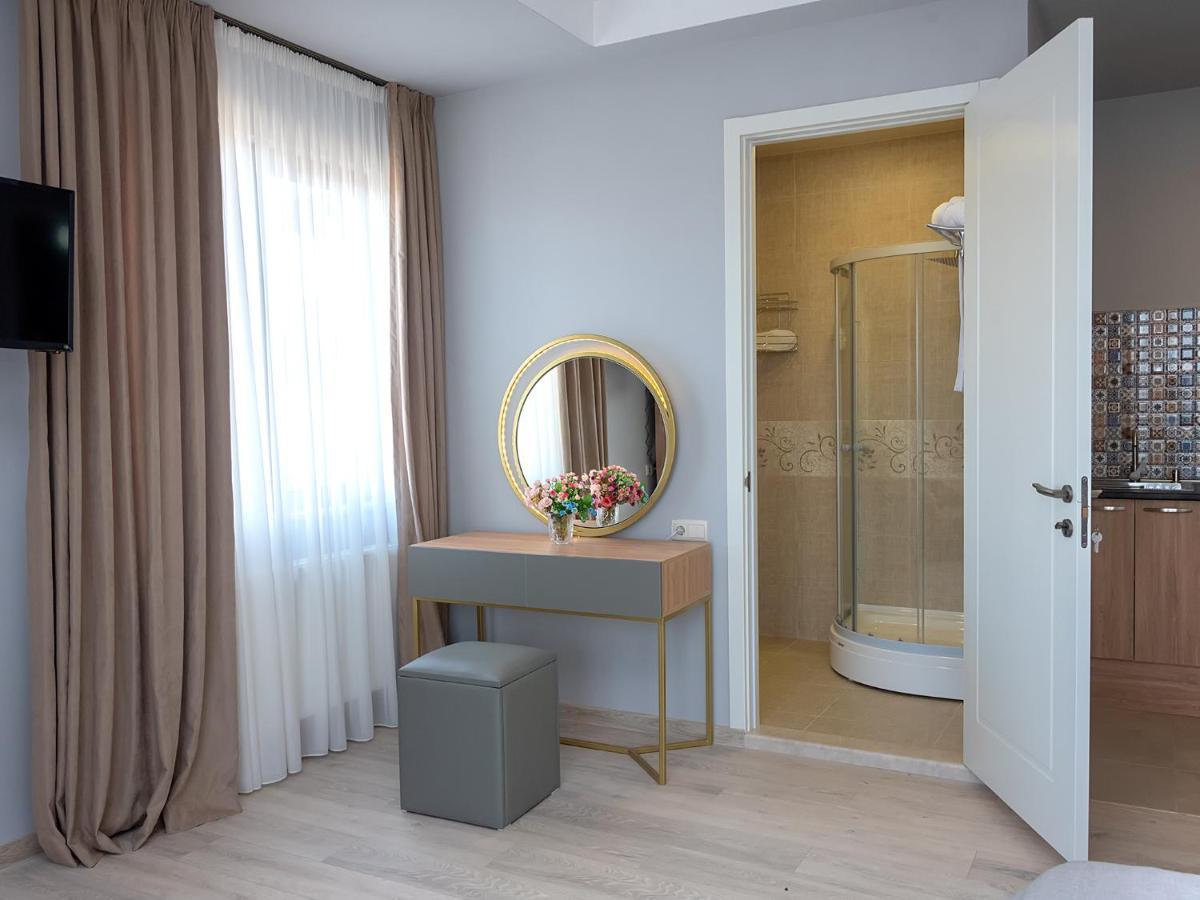 Tbilisi Mare Hotel Екстериор снимка