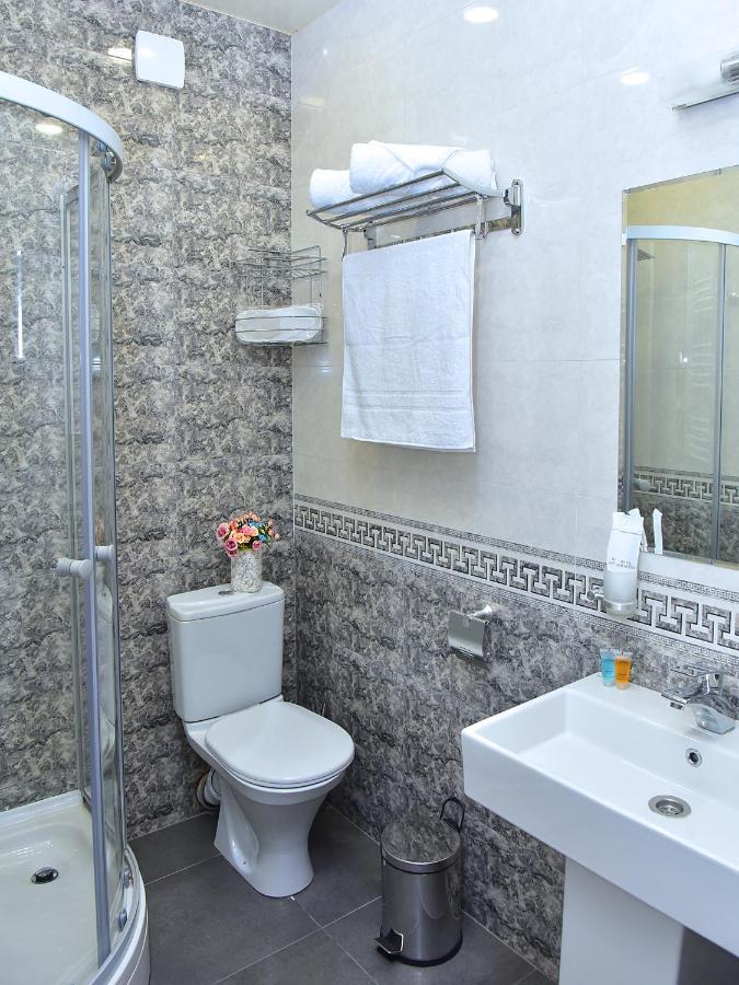 Tbilisi Mare Hotel Екстериор снимка
