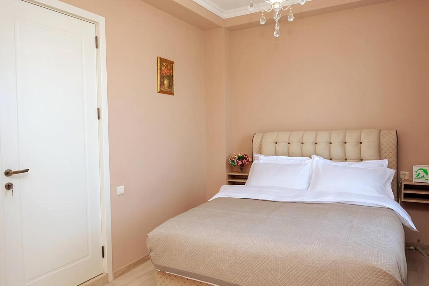 Tbilisi Mare Hotel Екстериор снимка