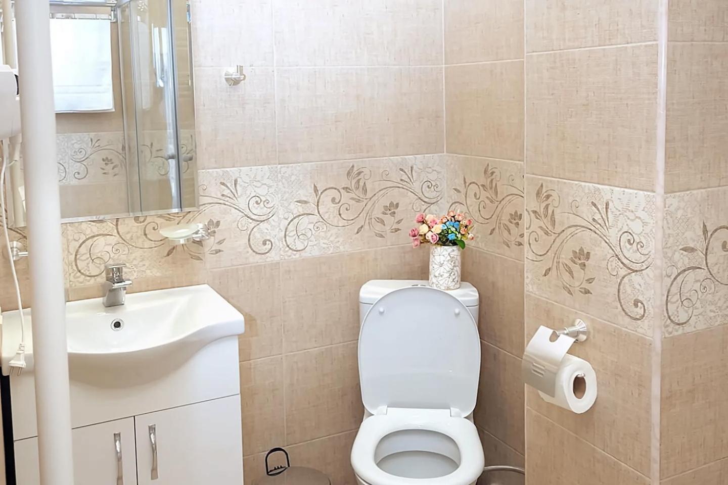 Tbilisi Mare Hotel Екстериор снимка